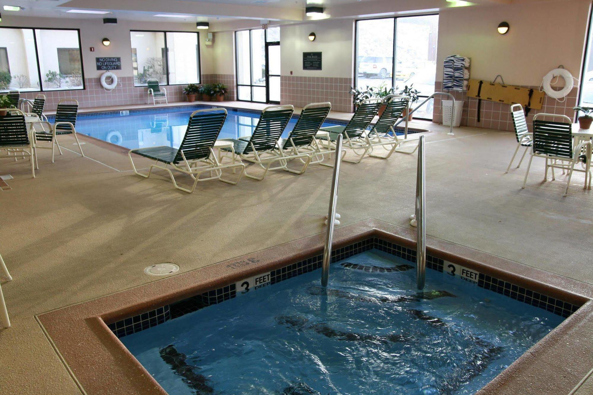 Hampton Inn Altoona Facilidades foto
